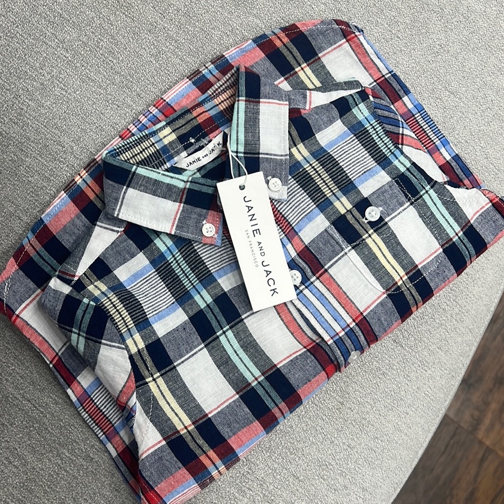 Janie and Jack size 2t button down shirt. New with tags originally $38.00.